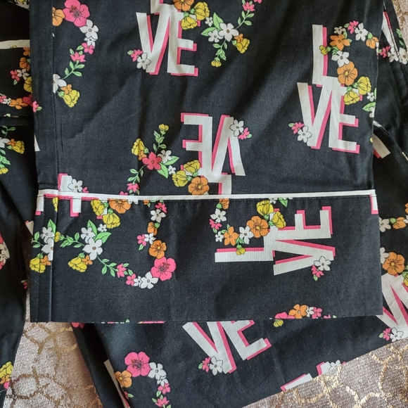 VS Lightweight Lounge/Sleep Pants NWT - Picture 5 of 11